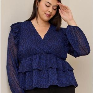 Beautiful Blue Leopard Print Torrid Blouse